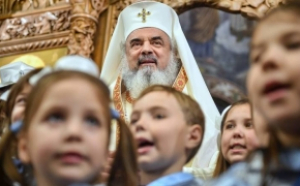 Patriarhul Daniel îl pune la punct pe Cristian Tudor Popescu: 'Nu cinstim oase, cum greșit spun cei nepregătiți, neinformați și rău intenționați'